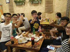 高明烧烤加盟,学烧烤技术,开烧烤店多少钱疯狂烤翅加盟