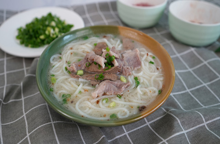高明原味汤粉王培训
